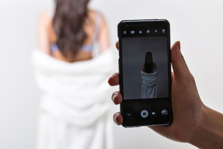 doug prentice add hidden camera in womens dressing room photo