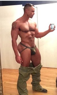 dinah hilliard recommends Musclematt Porn