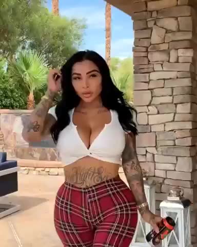 Niaharris Porn speaking spanish