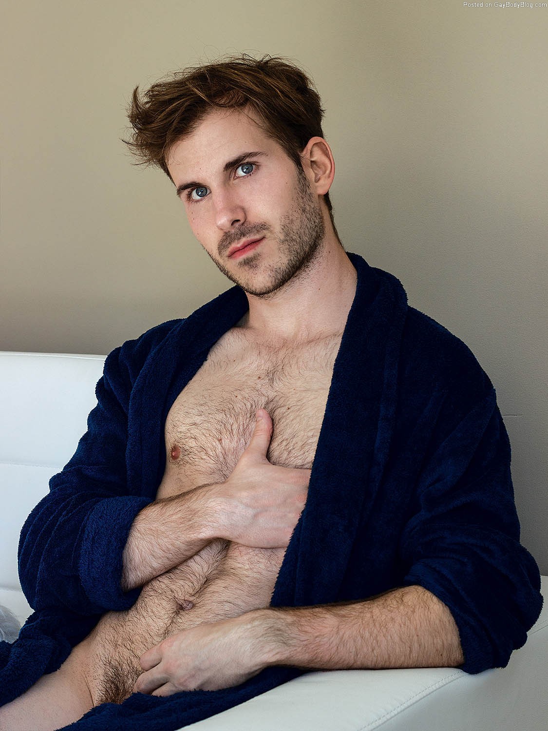 devin flack share nude french male photos