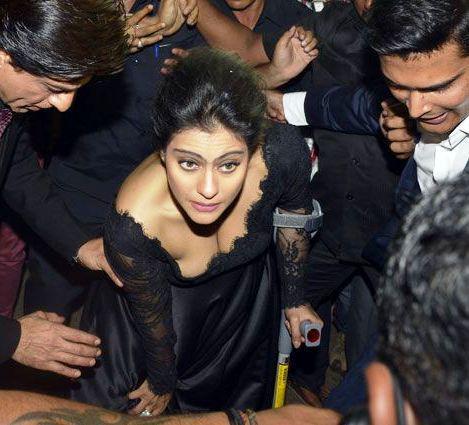 arya pieyush rawat recommends accidental downblouse pic