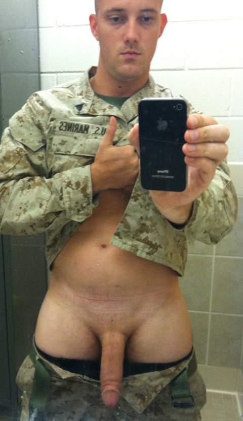 Naked Men In Uniform ochoa porno