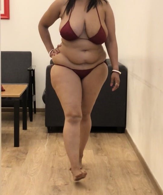 amber van etten recommends Horny Bbw Ebony