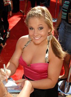 cassandra defreitas recommends shawn johnson nude pic