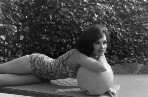 anthony bomba recommends Mary Tyler Moore In A Bikini