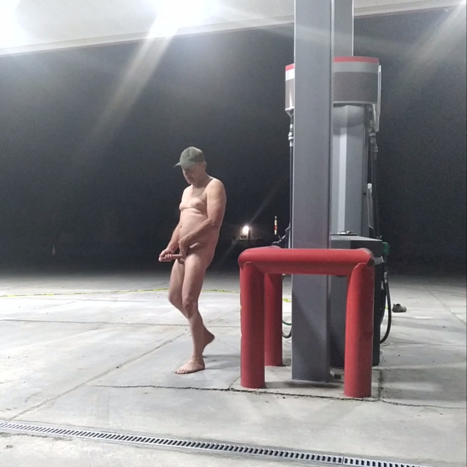 chris solano recommends Pumping Gas Nude