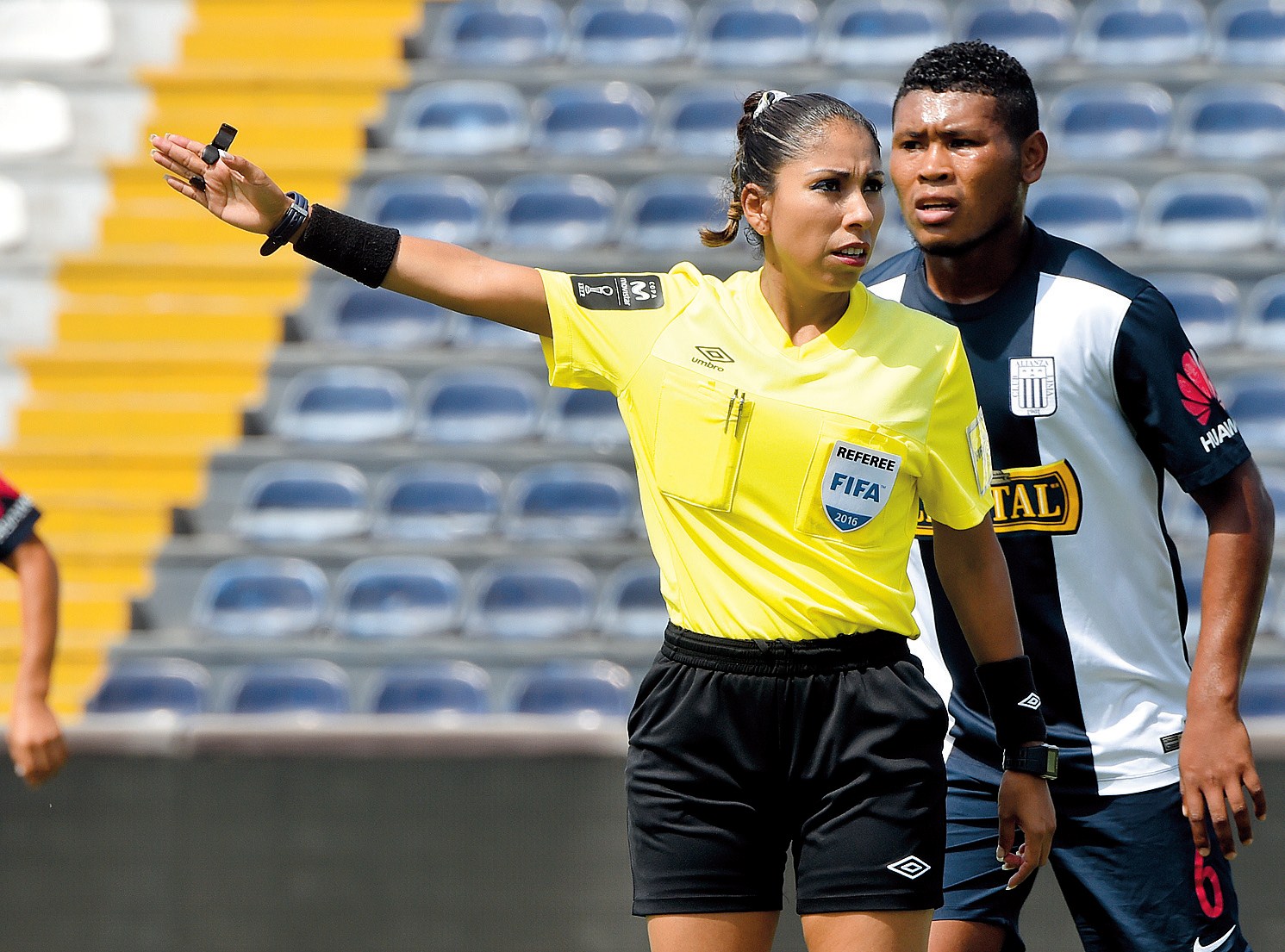 bonx teguinos recommends Tatiana Guzman Referee