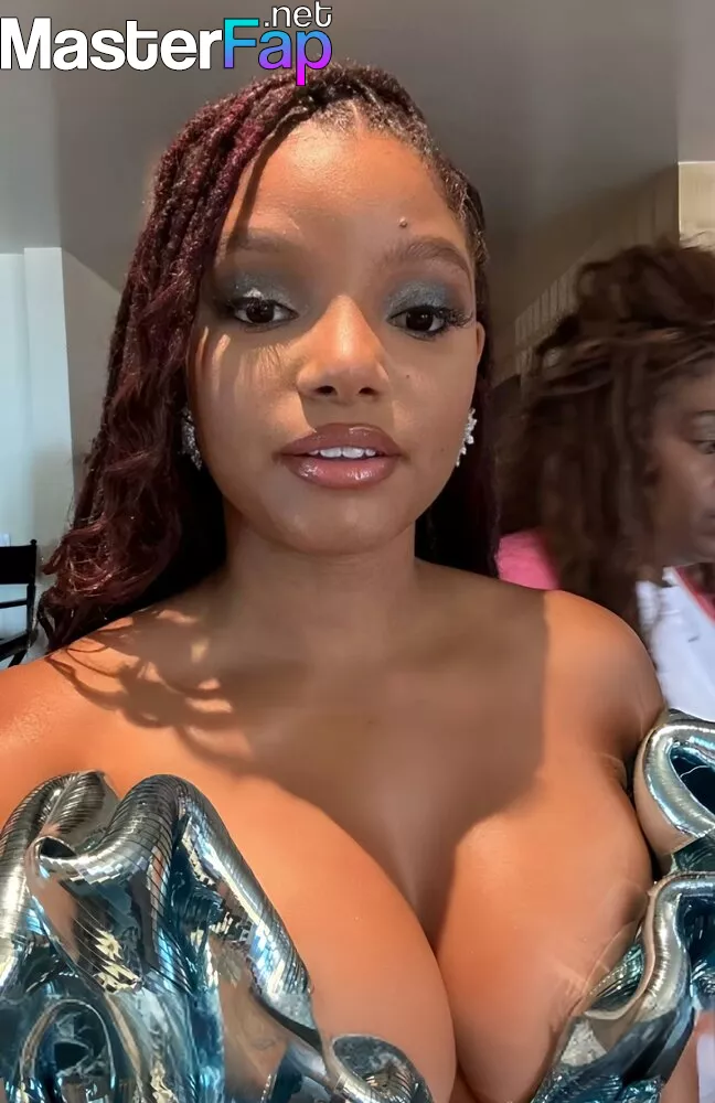 halle bailey nude