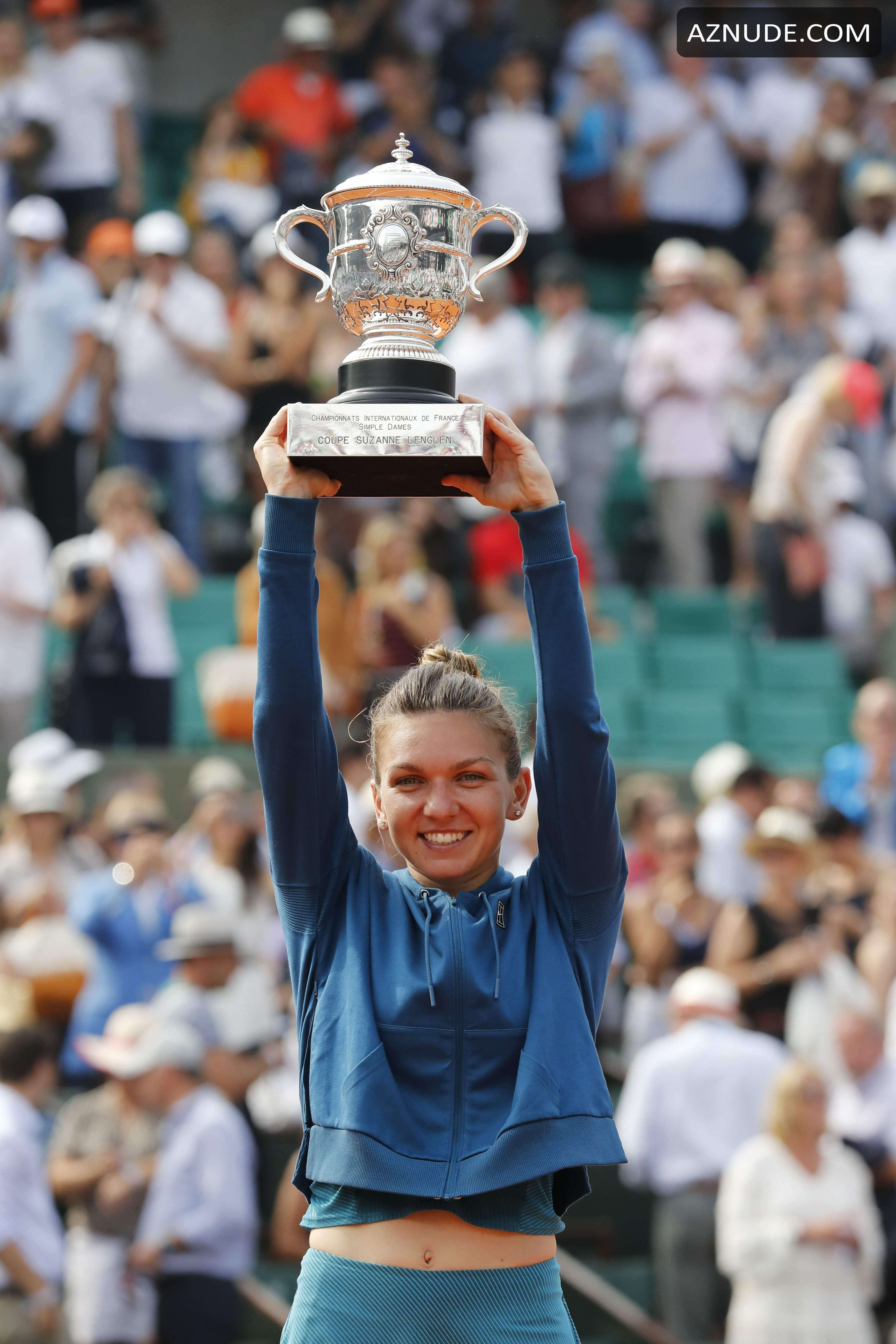 chris friloux recommends simona halep nude pic