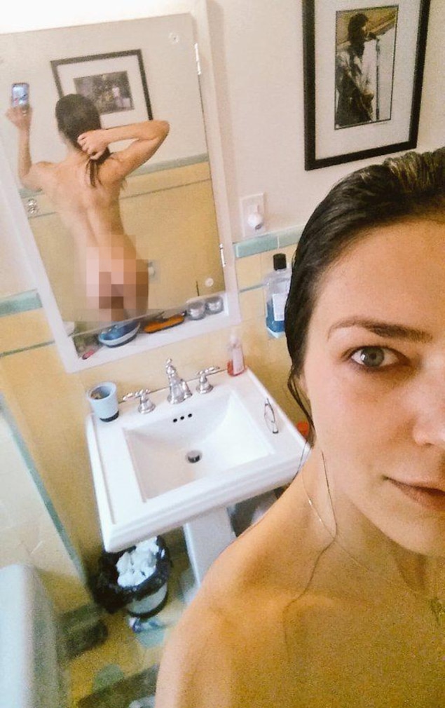 andrew brannen share adrianne curry nude photos