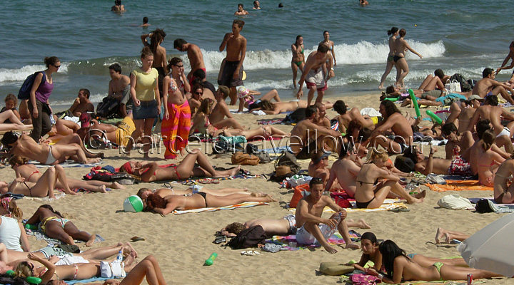 brandi lamkin recommends Barcelona Clothing Optional Beaches