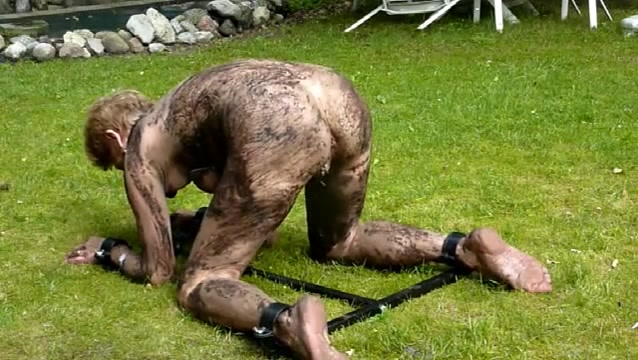 ashleigh collier share bdsm mud photos