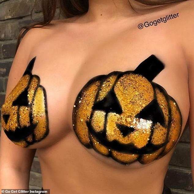 cynthia harmer recommends halloween boob flash pic