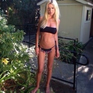 tara reid nide