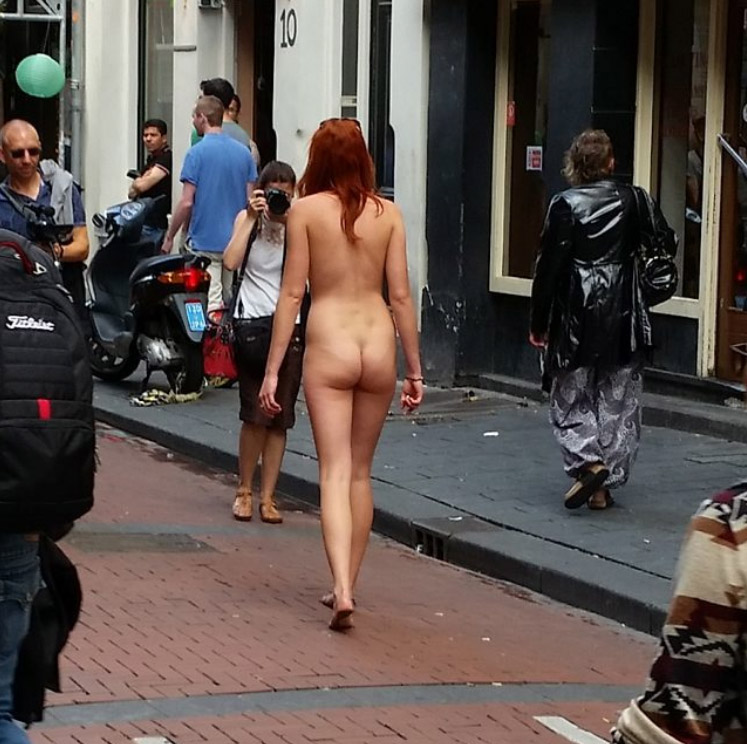 naked walking women