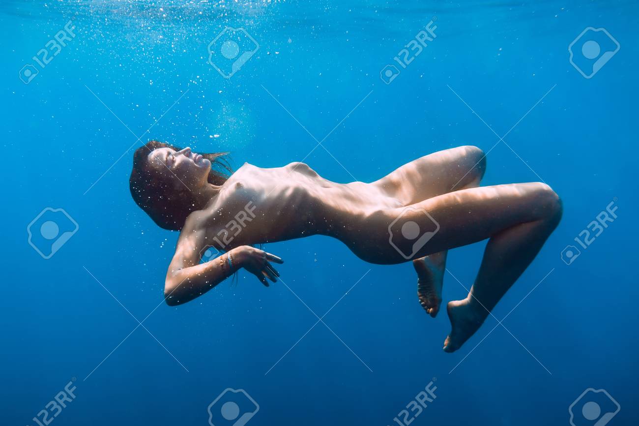 Best of Naked women underwater