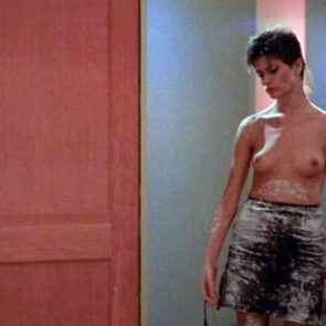 Linda Fiorentino Sex Scenes secret flash