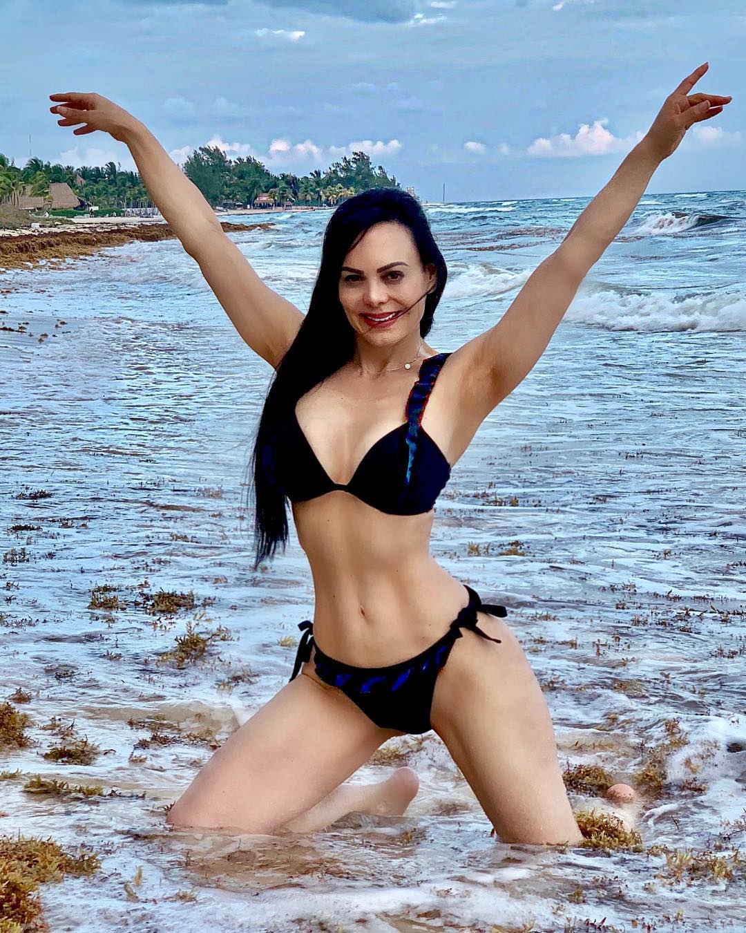 bernadett horvath recommends maribel guardia sexy pic