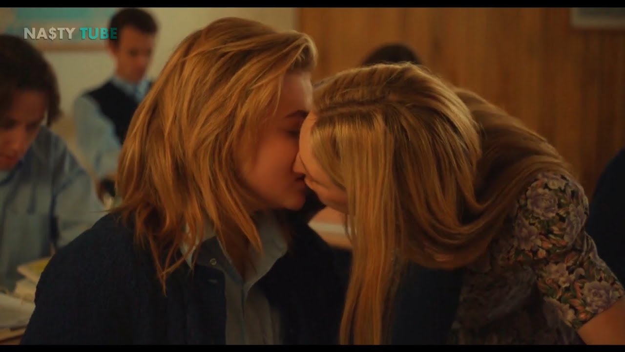 angela gabriel add chloe grace moretz lesbian photo