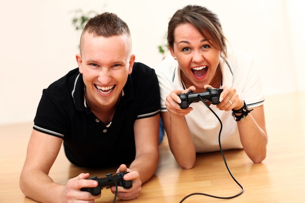 ben montana recommends gaming couple porn pic