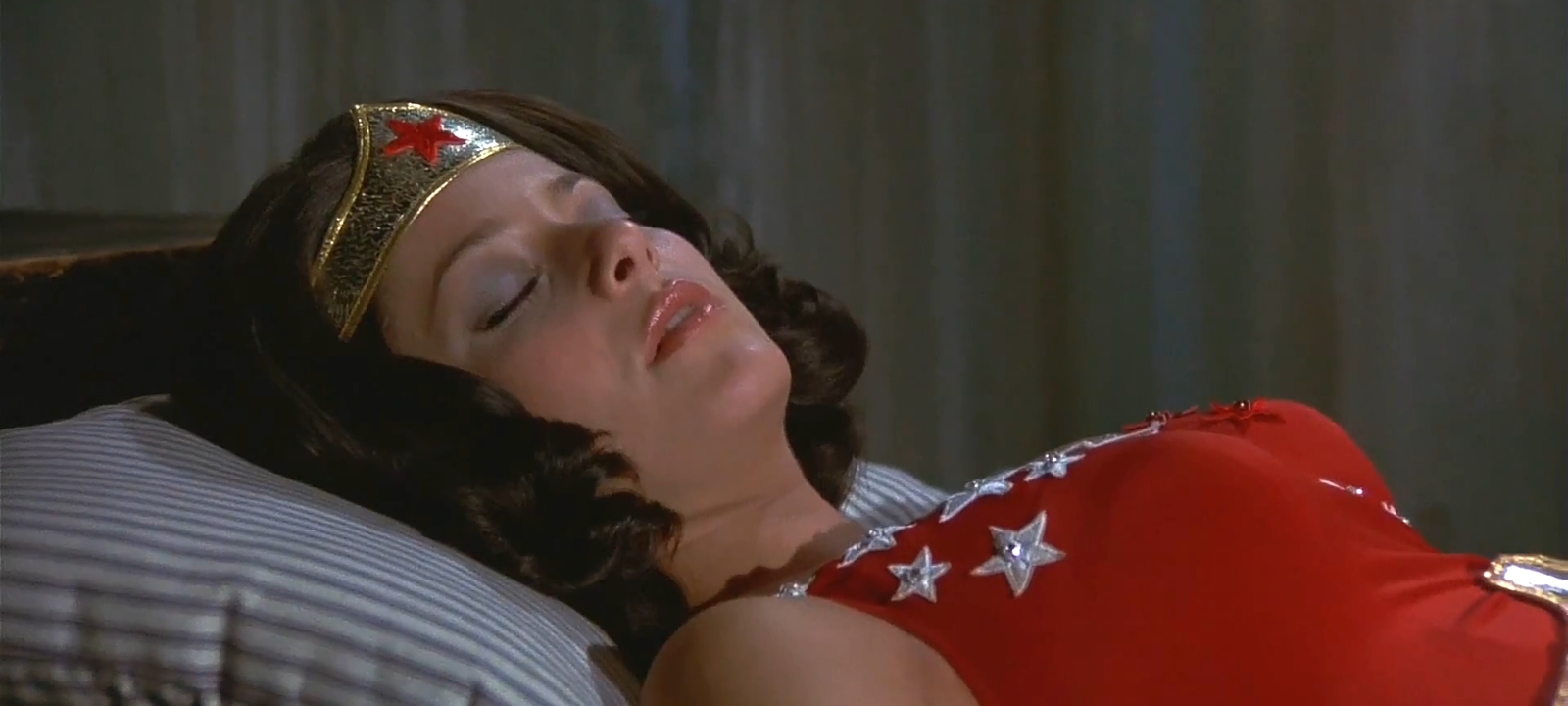 Best of Wonder woman knocked out