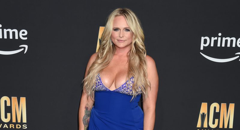 dina holt recommends miranda lambert nude pics pic