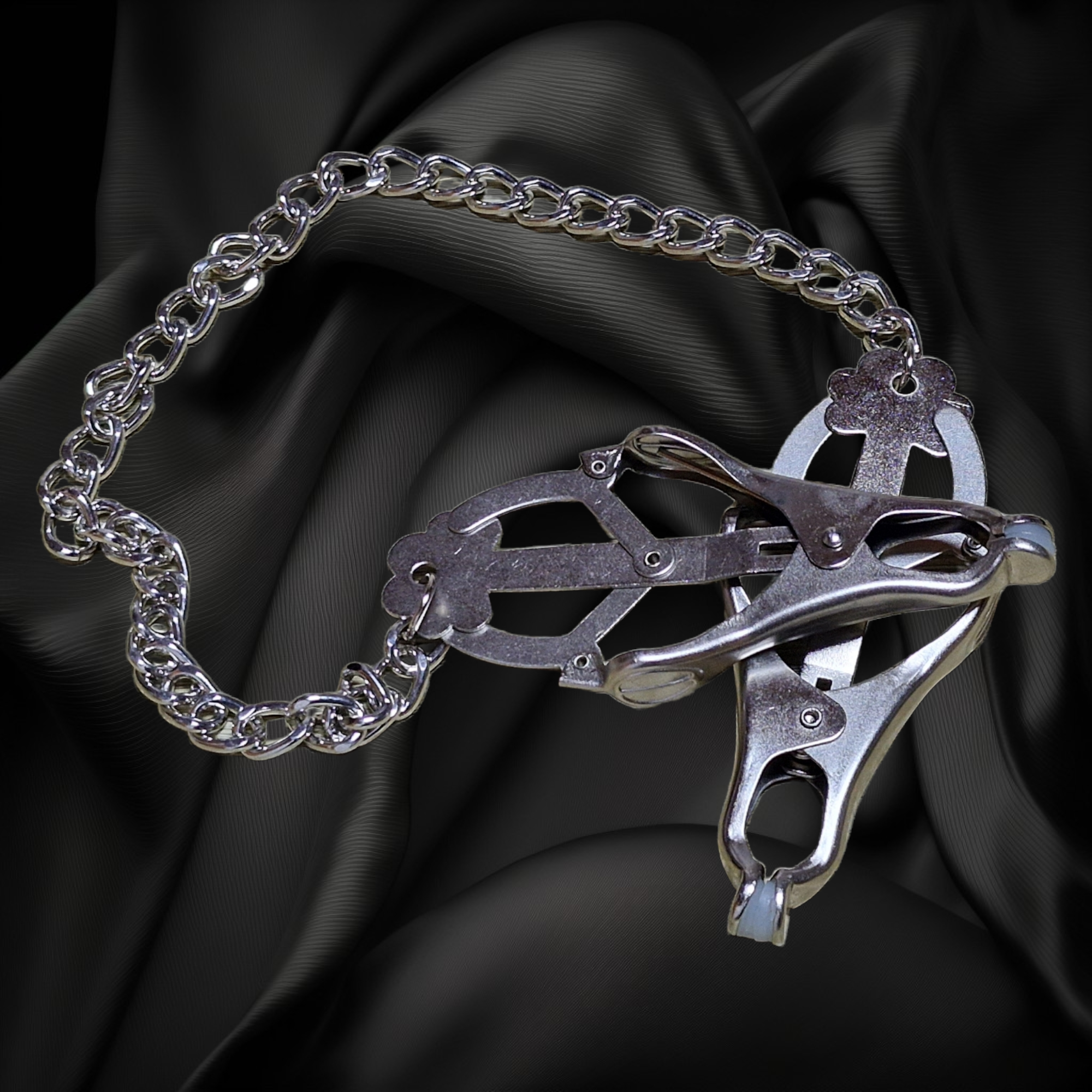 clover clamp bdsm