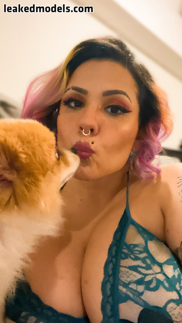 alison mcgarry recommends zombiunicorn nude pic