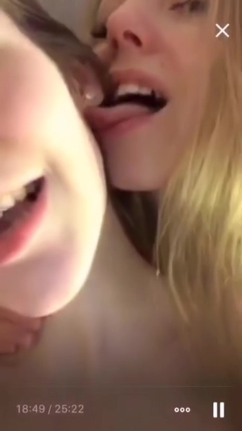 becky hibberd share periscope lesbians porn photos