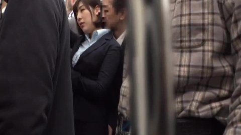 carl gelinas recommends japanese public transportation porn pic