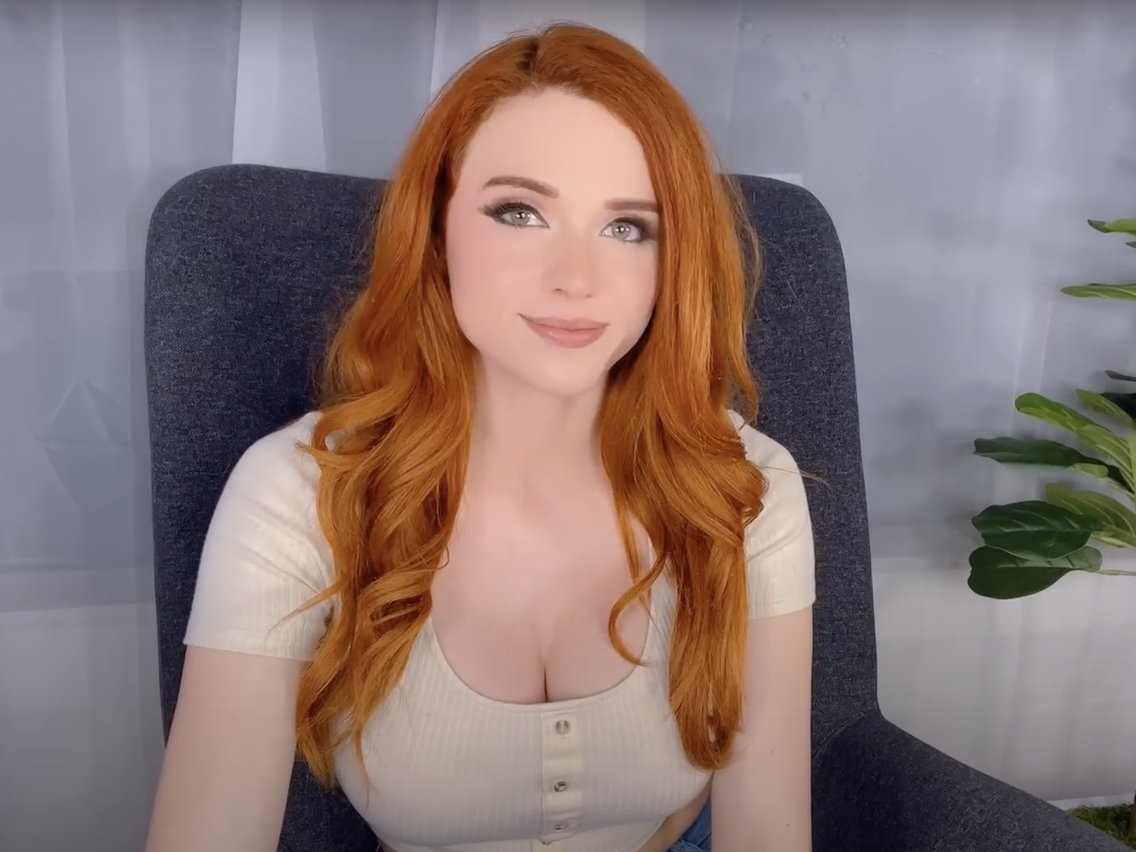 cindy deininger recommends Amouranth Full Nude