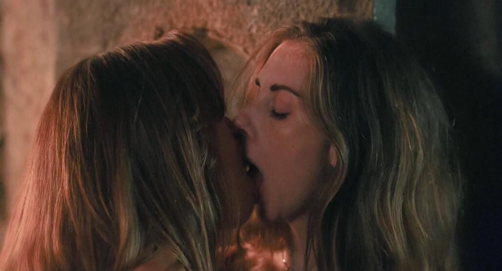 dorothy mcdonnough recommends aubrey plaza lesbian scene pic