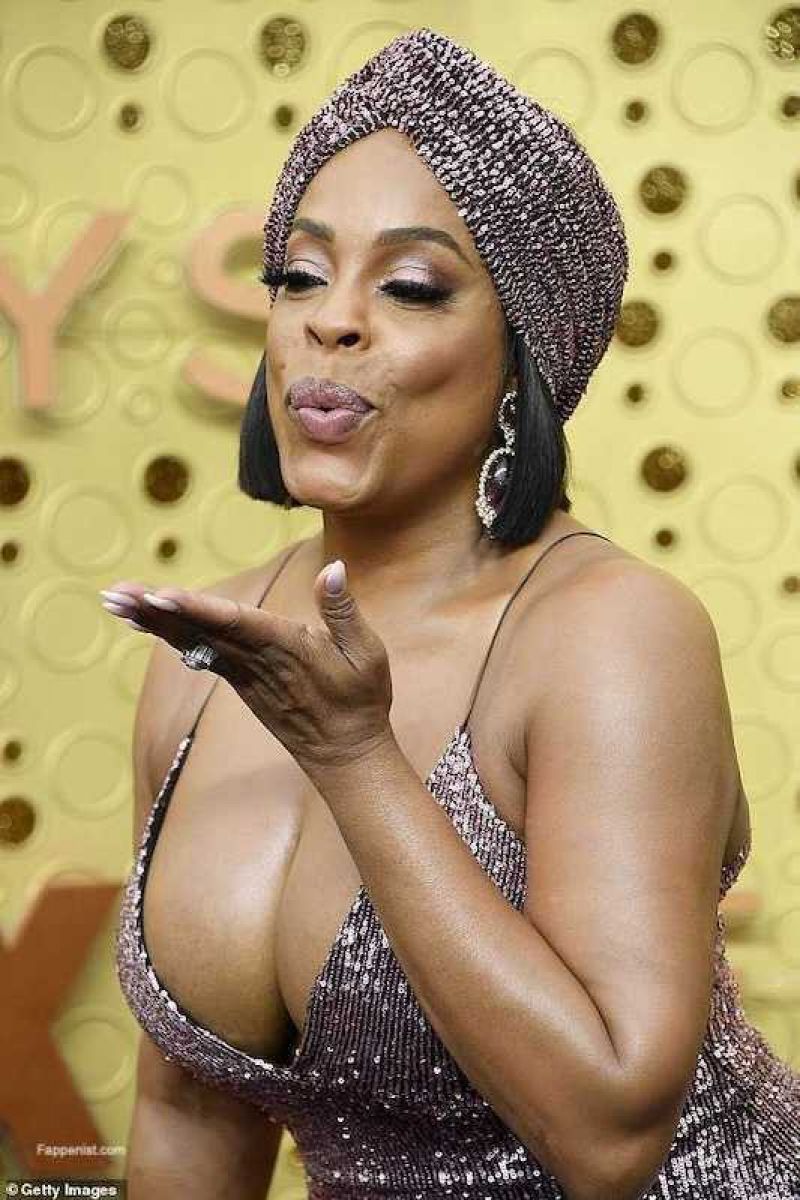 niecy nash nude