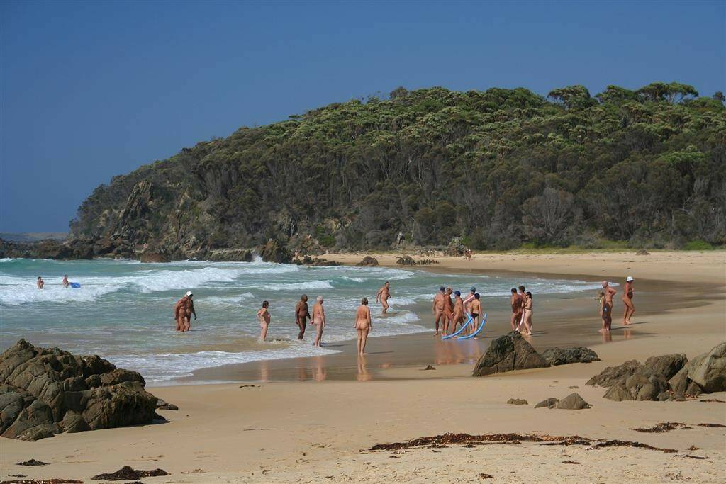 david castorena recommends naked beach exhibitionist pic