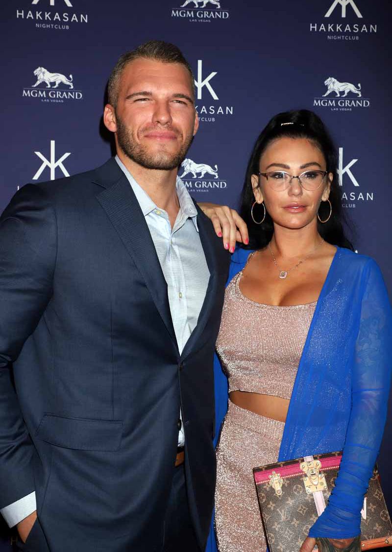 adam szwed recommends Jwoww Naked