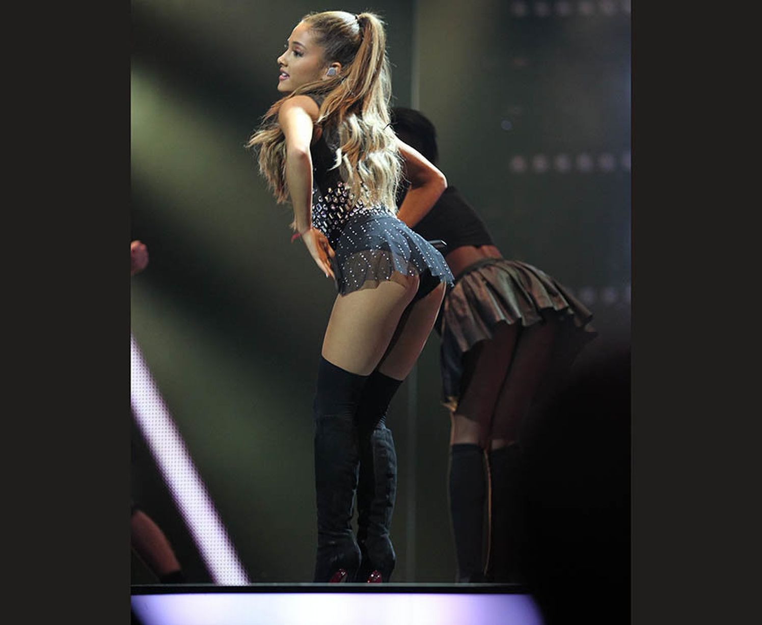 azira bidin recommends Sexy Pics Ariana Grande