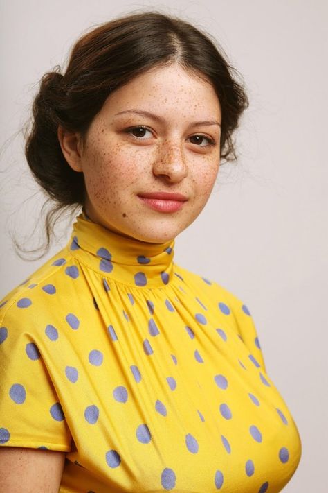 Best of Alia shawkat hot