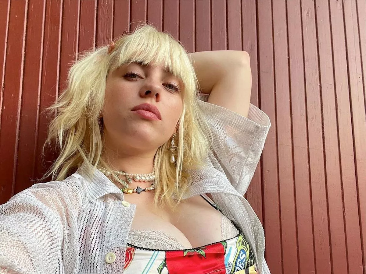 christina wardall recommends billie eilish nude photos pic