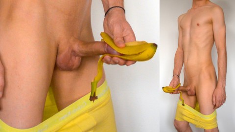 connor baxter share jacking off with banana photos