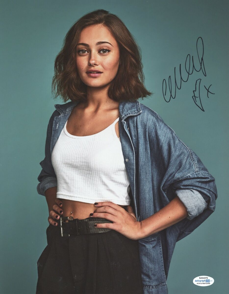 cj banks recommends Ella Purnell Hot