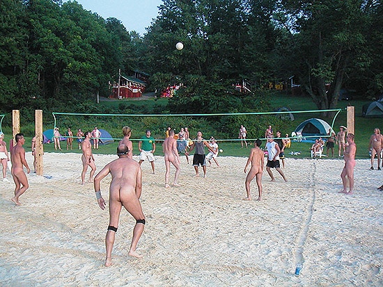 chris hutchens recommends Naked Volleyball