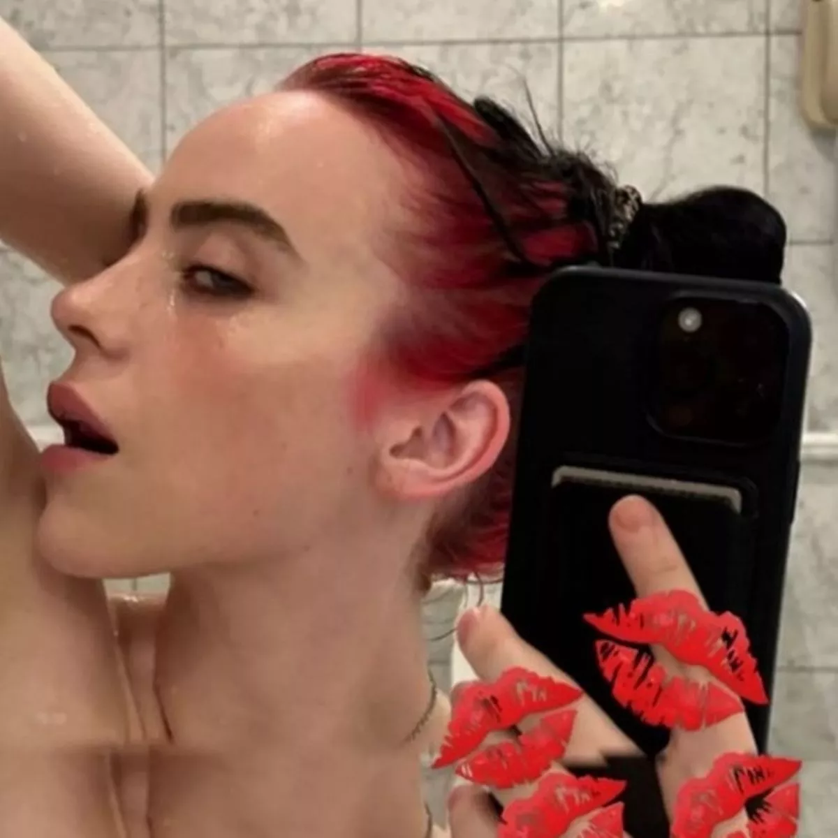 dory bou absi recommends billie eilish nude porn pic