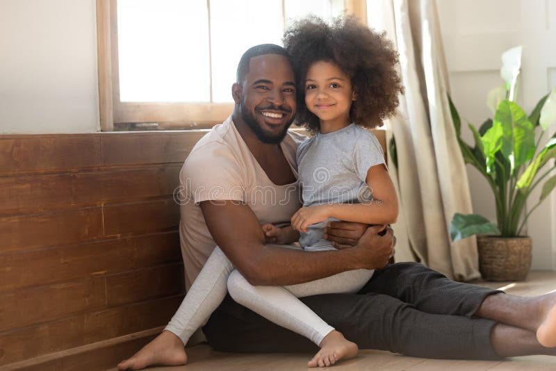 darin boone recommends Daughter Sitting On Daddys Lap