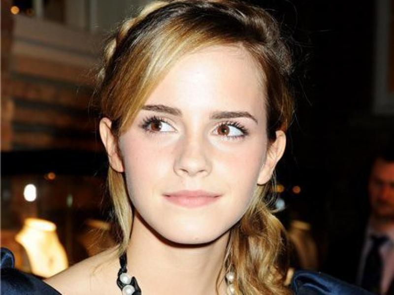 agrial temis recommends Emma Watson Striptease