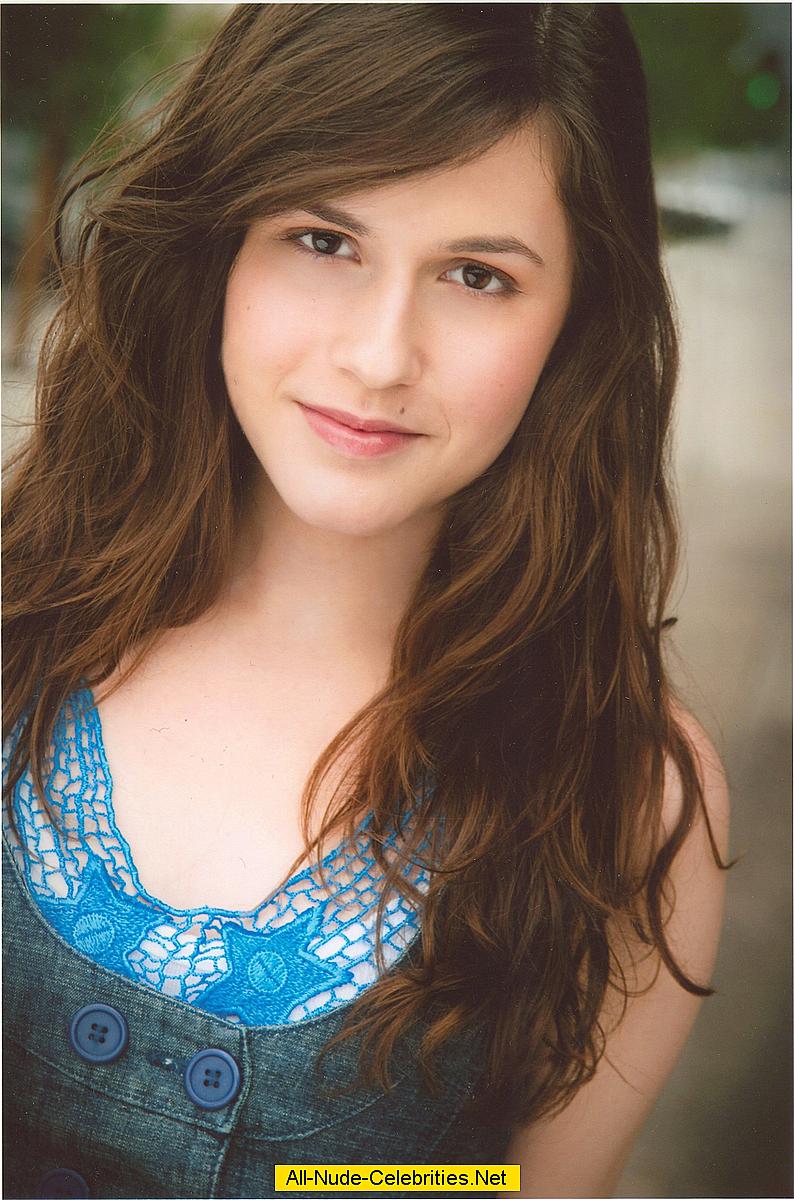 arjay darag recommends erin sanders nude pic