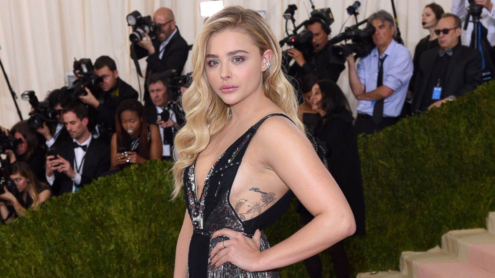 abbey bixler recommends grace moretz nude pic