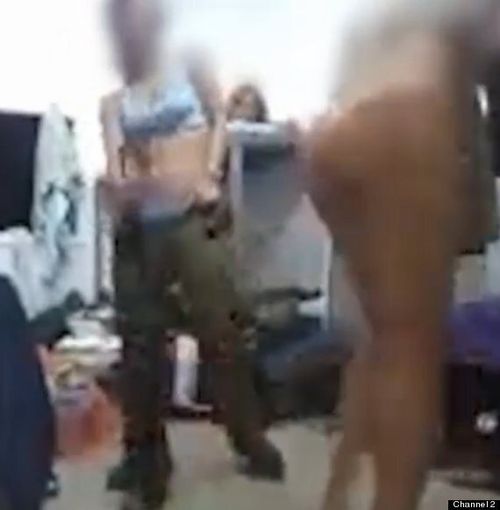 alan glasser recommends israeli naked soldiers pic