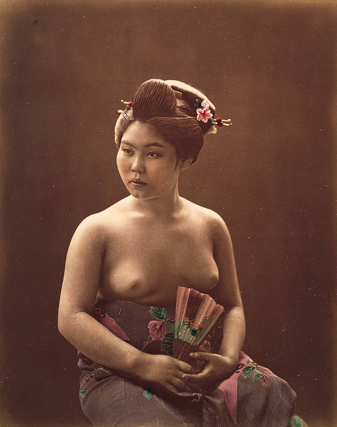 japanese naked female