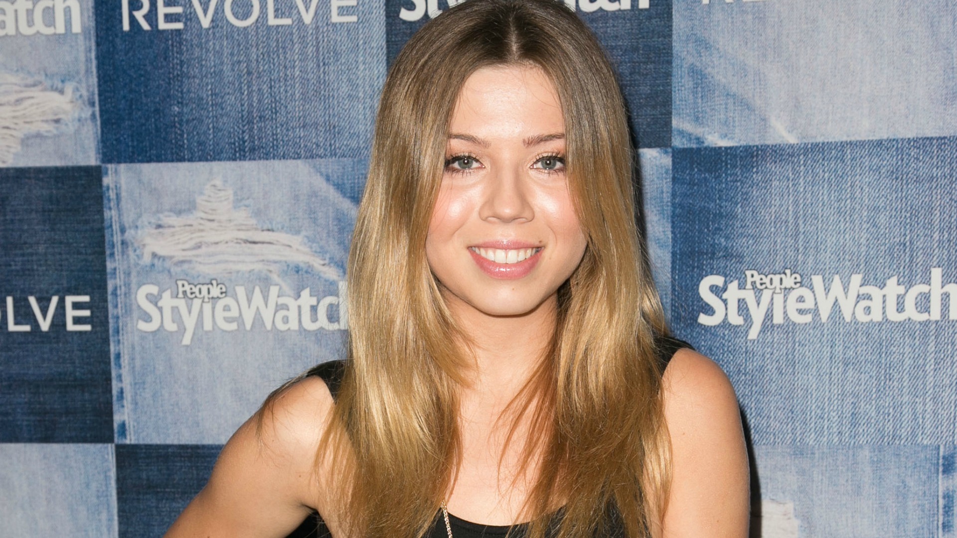 debbie wilkie recommends Jennette Mccurdy Butt