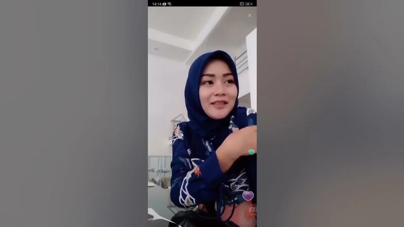 cindy machala share jilbab ml photos